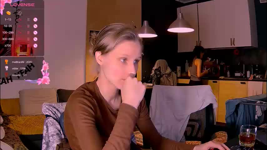 valorant_girl Adult Chat December 19, 2025