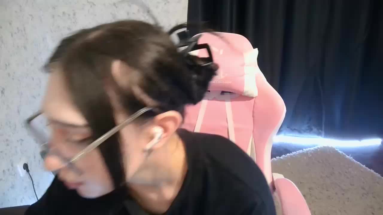 SweetLulyX Adult Chat December 20, 2025