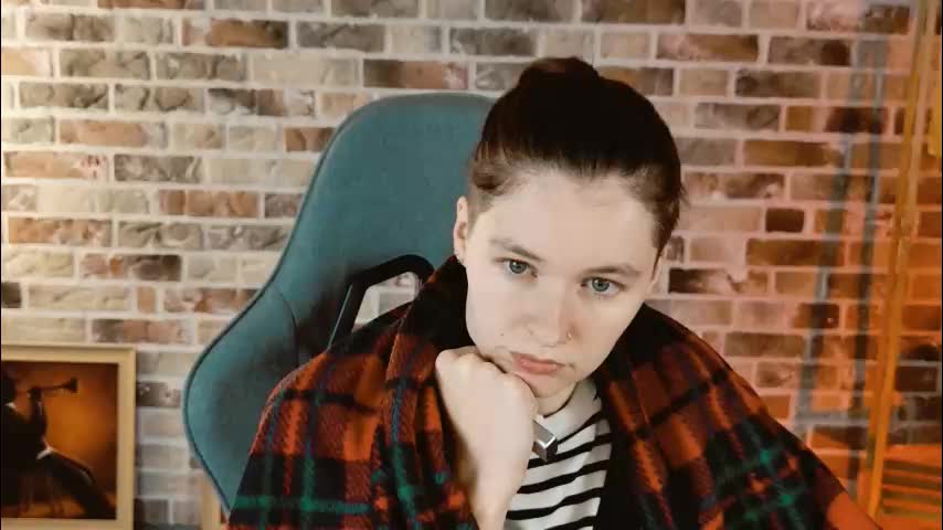 chillsnail_bro Adult Chat December 19, 2025