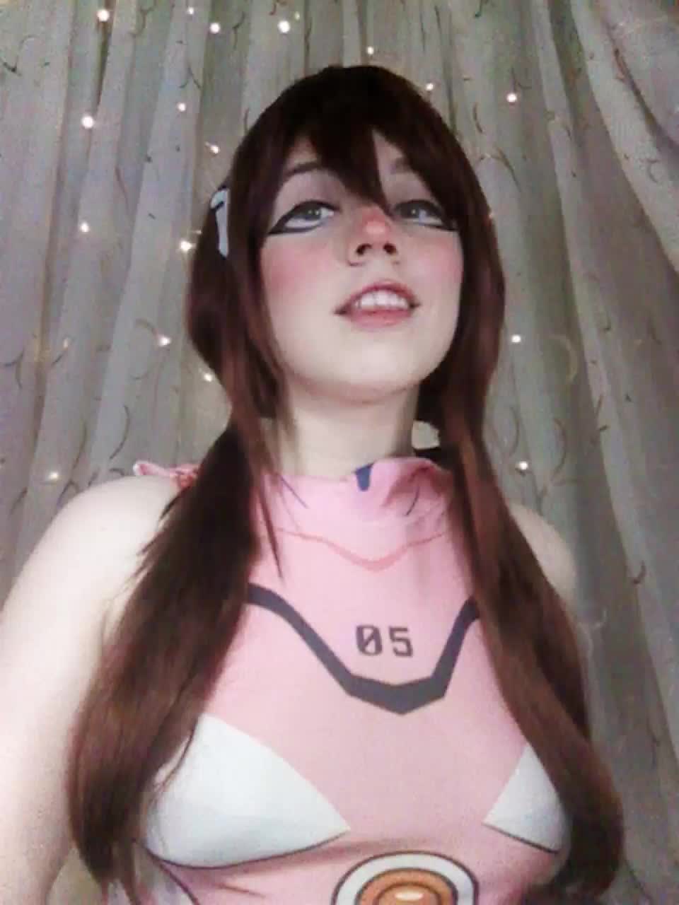 -Ramona- Adult Chat December 19, 2025