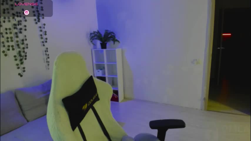 hot_babayaga Adult Chat December 20, 2025