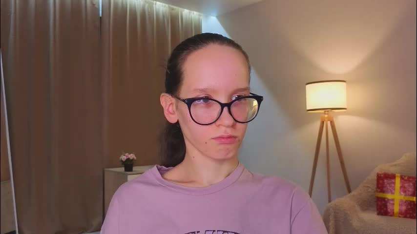 lynettebails Adult Chat December 20, 2025