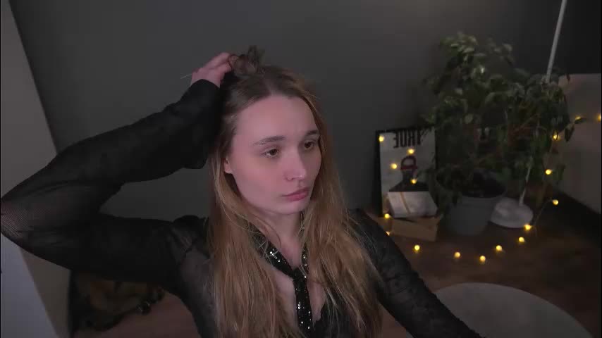 lisa_schiele Adult Chat December 20, 2025