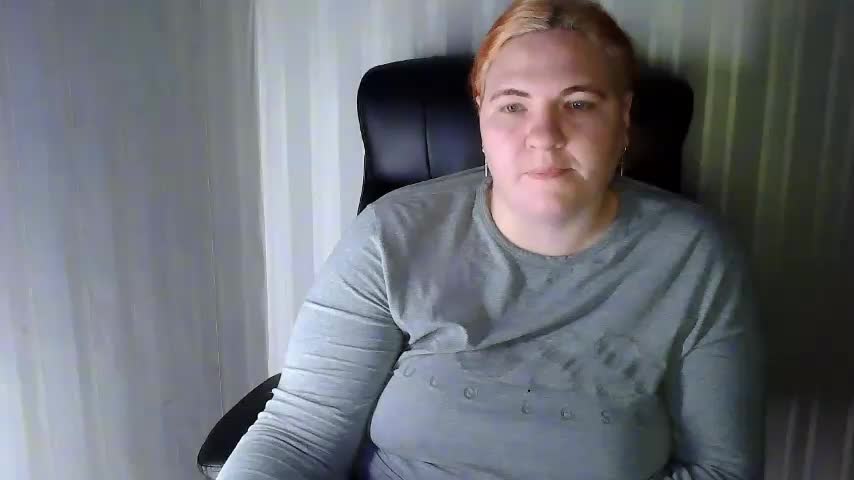 XLisaBlueX Adult Chat December 20, 2025