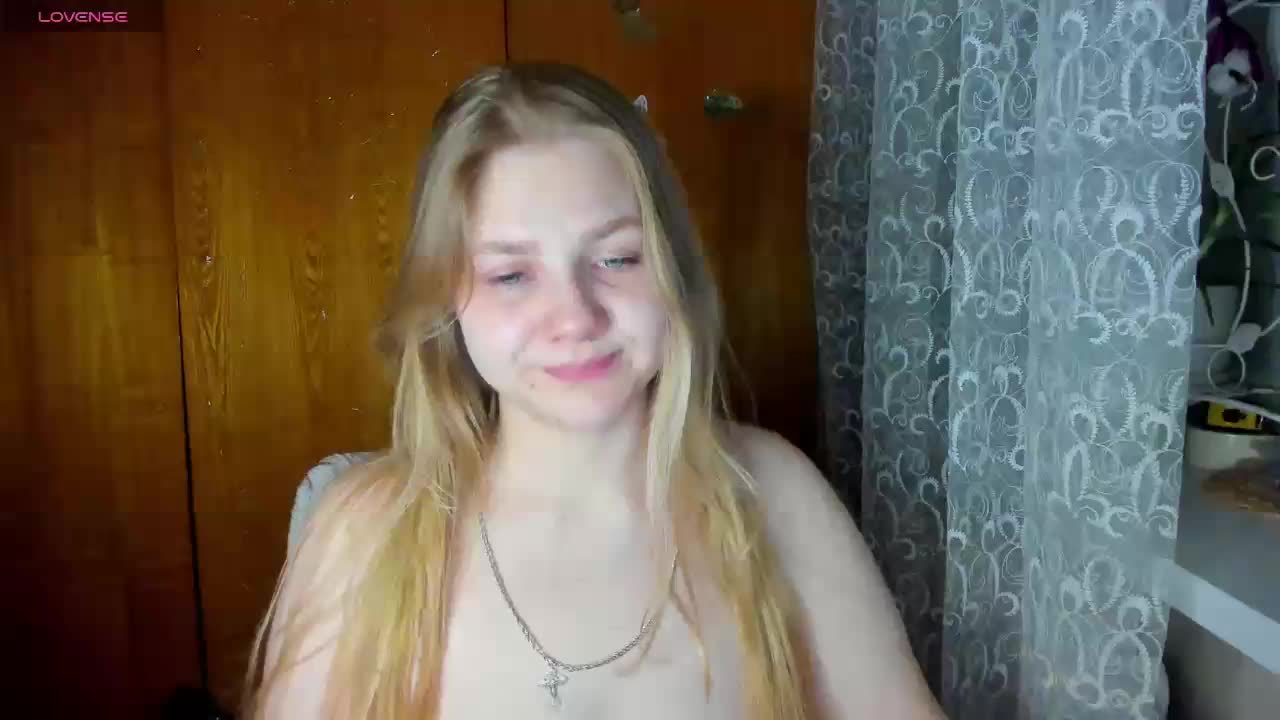 Emma-Frizea Adult Chat December 20, 2025