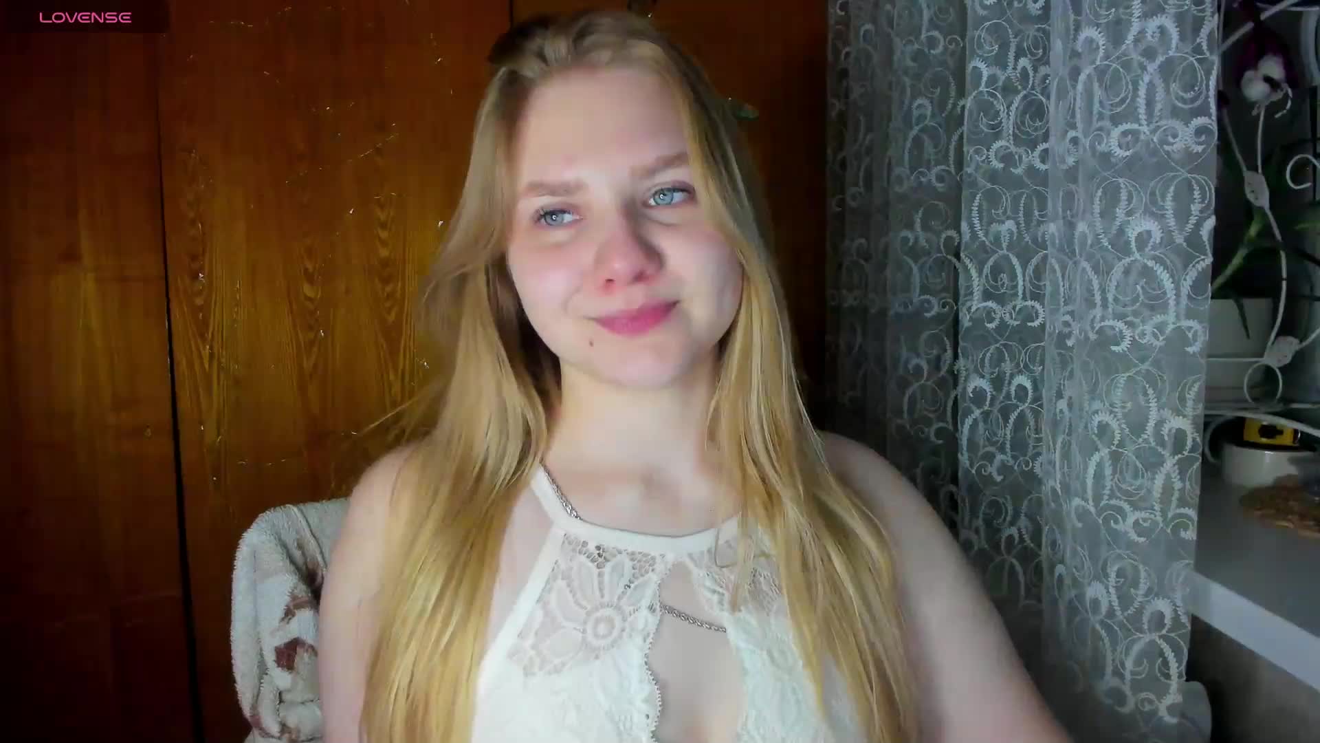 Emma-Frizea Adult Chat December 20, 2025