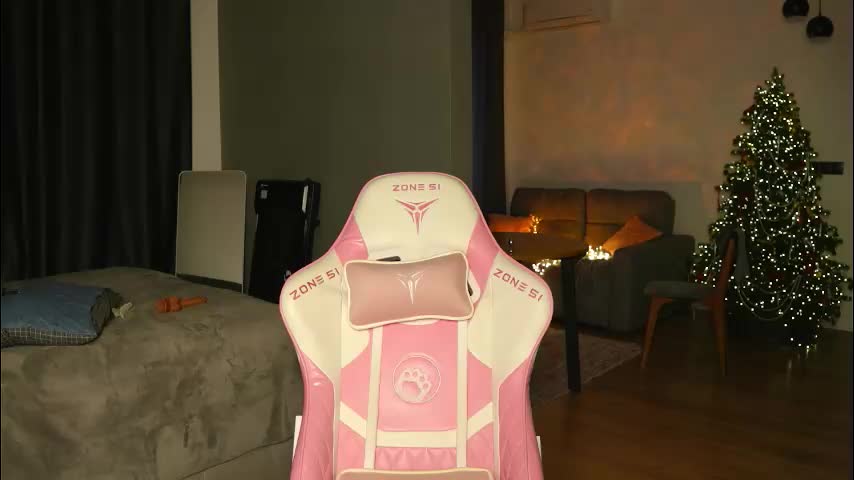 amilia4u Adult Chat December 20, 2025