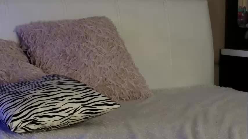 roxanelan Adult Chat December 20, 2025