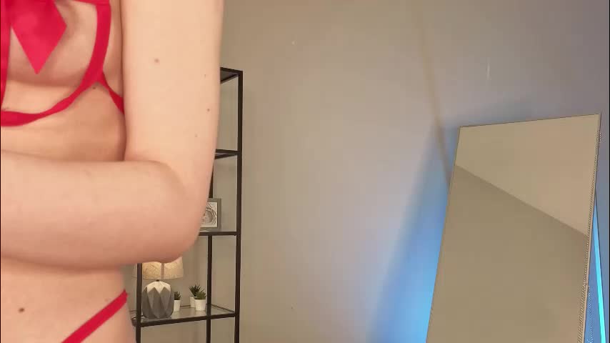 elfiecollins Adult Chat December 20, 2025