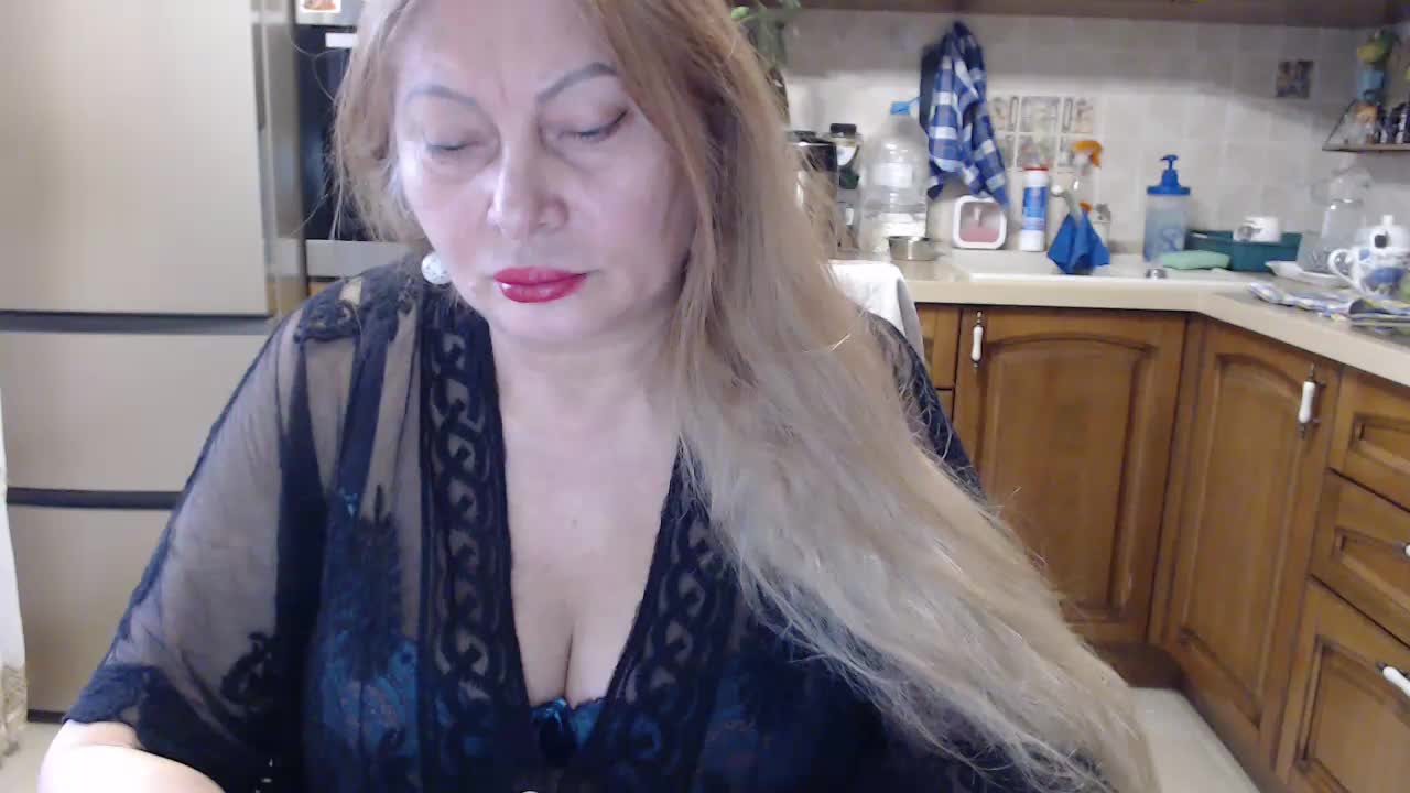 MonaMonako Adult Chat December 20, 2025