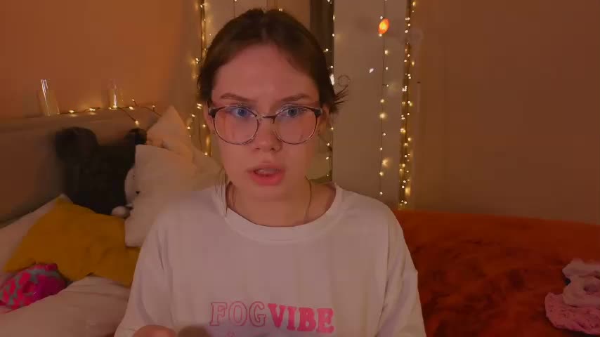 MiaLuw Adult Chat December 20, 2025