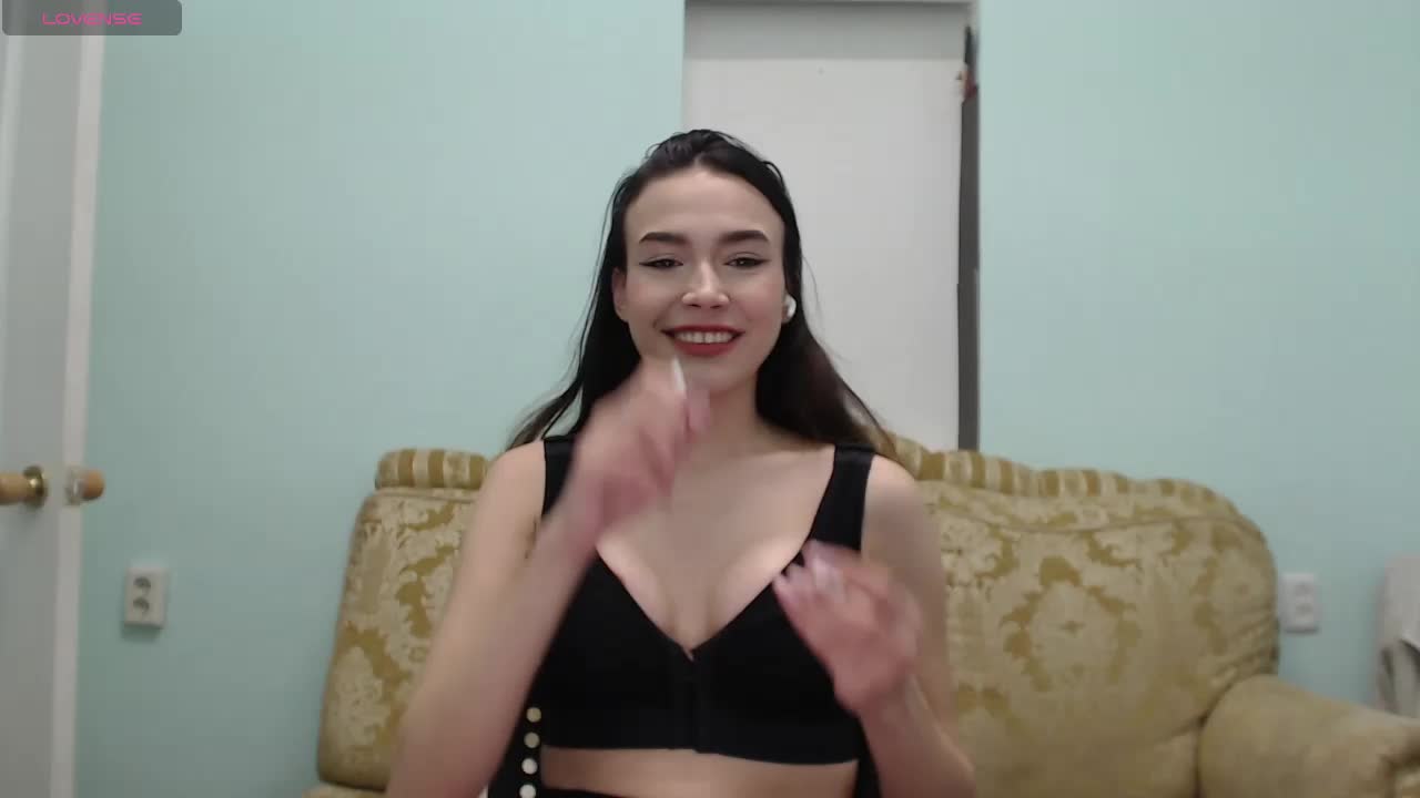 Iloniyaa Adult Chat December 20, 2025