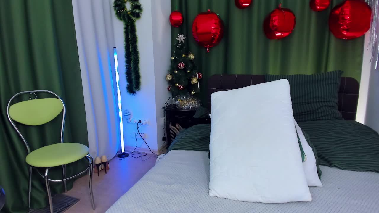 LaurenMorry Adult Chat December 20, 2025