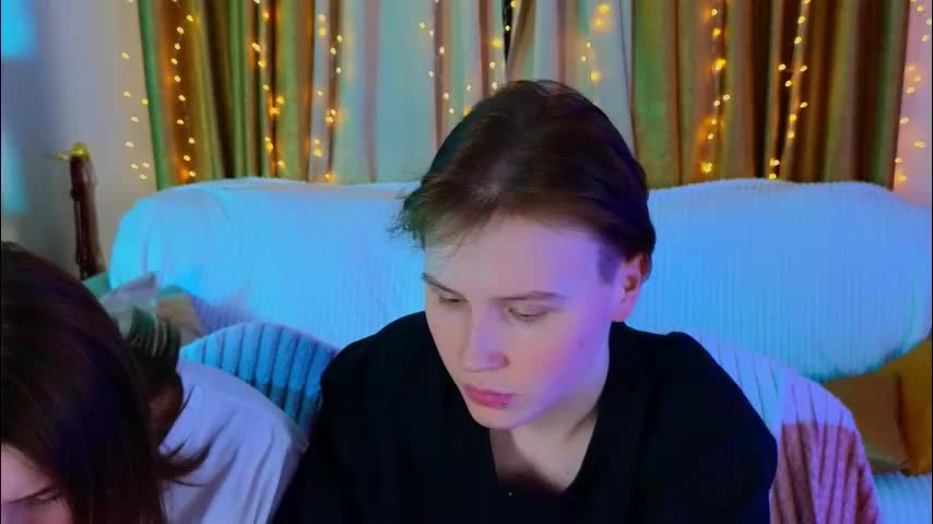 berry_assortment Adult Chat December 20, 2025