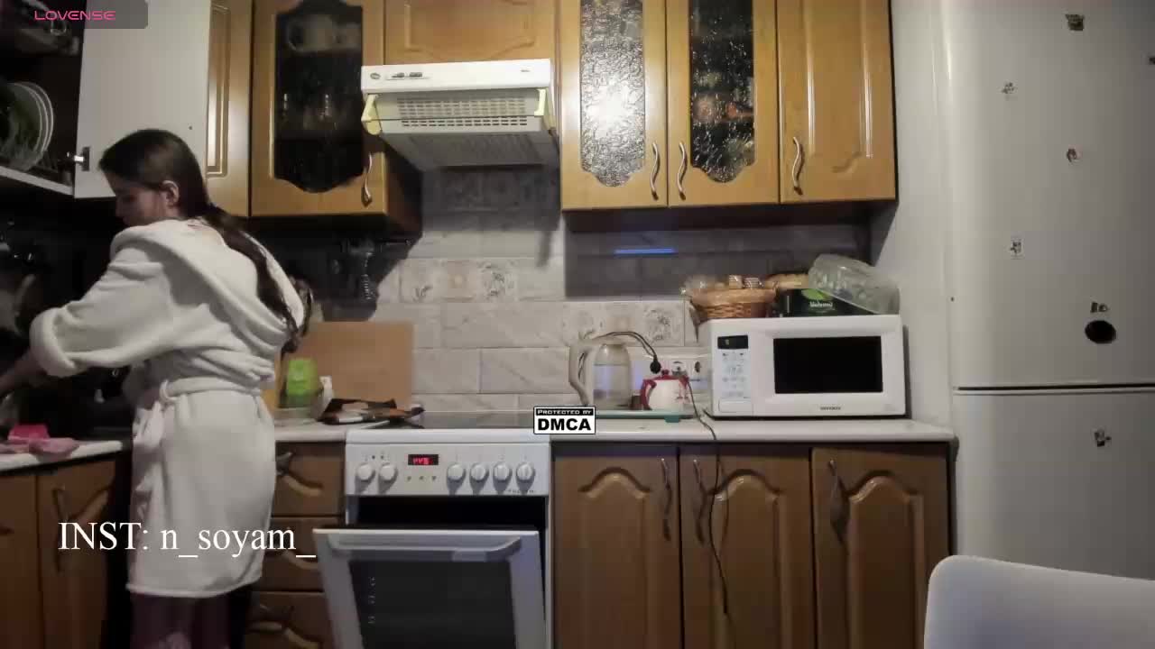 KikiSoHigh Adult Chat December 20, 2025