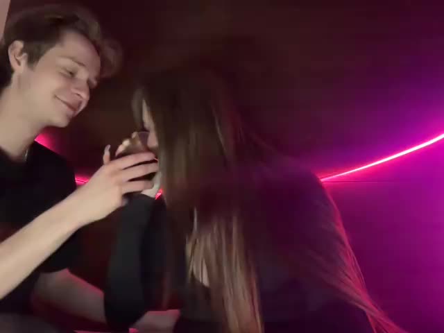 titsDestroy2007 Adult Chat December 21, 2025