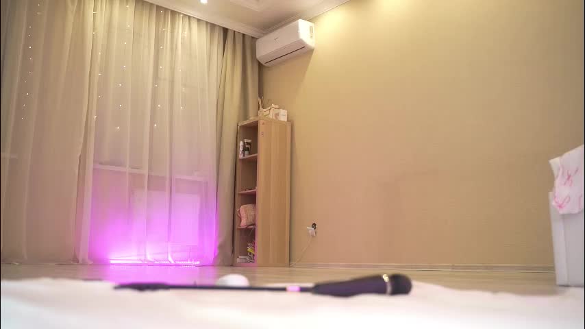 queenelia Adult Chat December 21, 2025