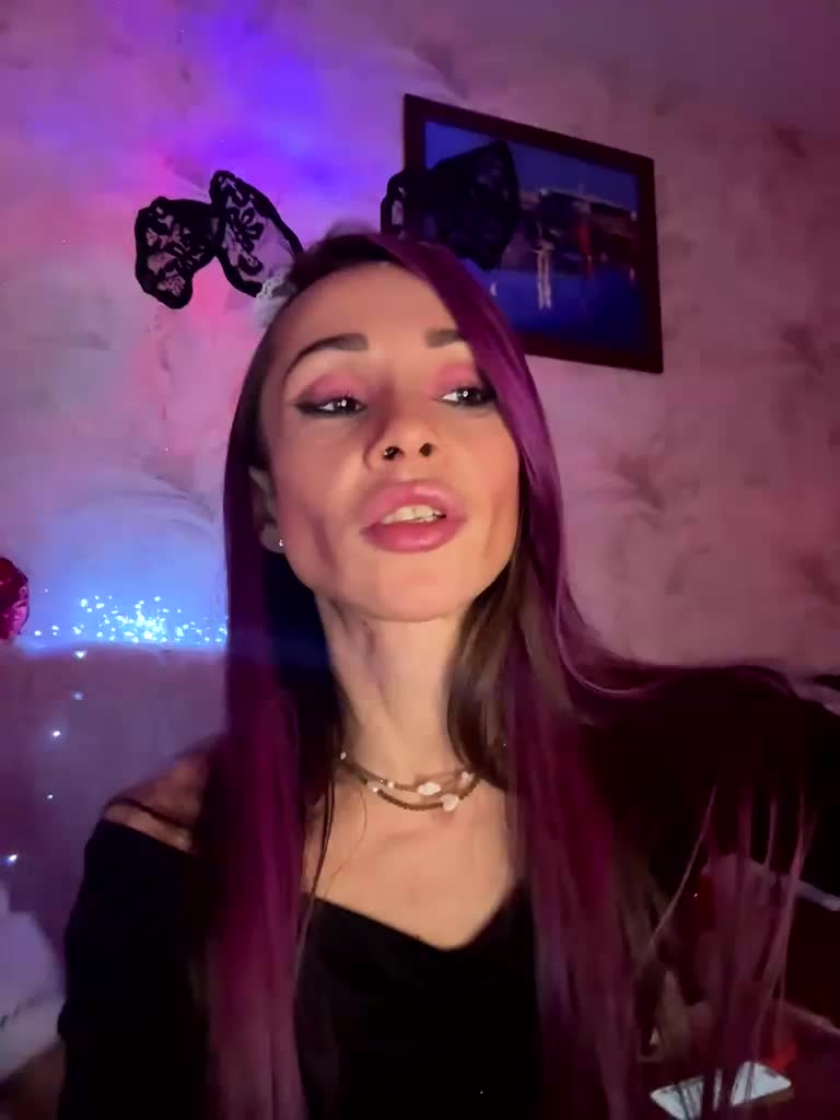 VIP17CoupleDream Adult Chat December 21, 2025