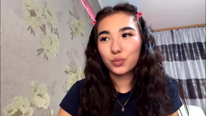 claribelatienza Adult Chat December 21, 2025