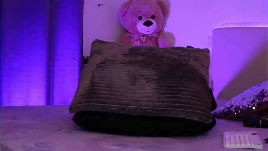 angela_myst Adult Chat December 21, 2025