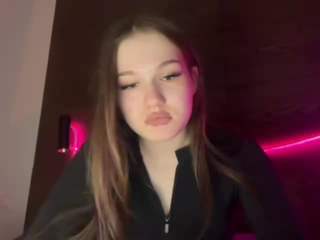 titsDestroy2007 Adult Chat December 21, 2025