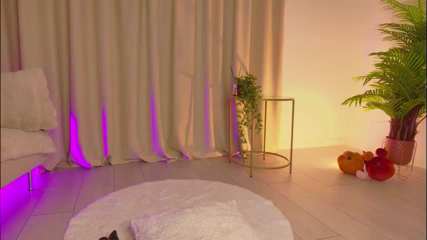 alissa_foxx Adult Chat December 21, 2025