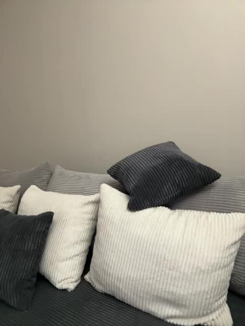 whiteTEA Adult Chat December 21, 2025