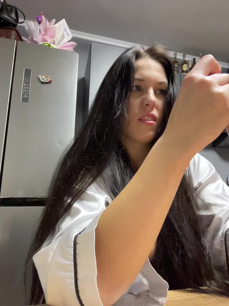 Potifays Adult Chat December 21, 2025