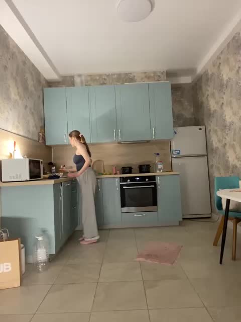 _I_123 Adult Chat December 21, 2025