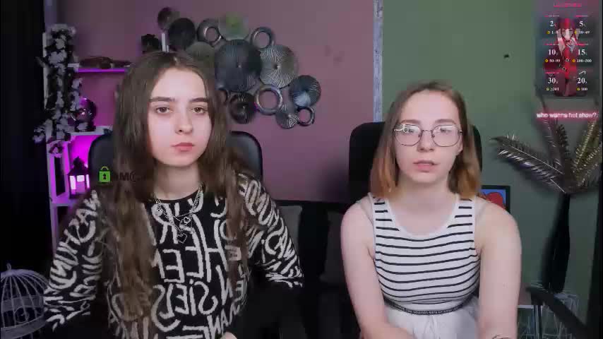 rebecca_smile_ Adult Chat December 21, 2025