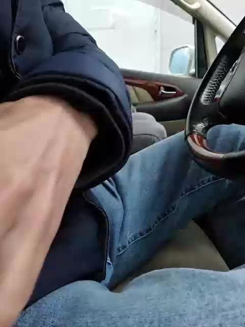 Alex80-201 Adult Chat December 21, 2025