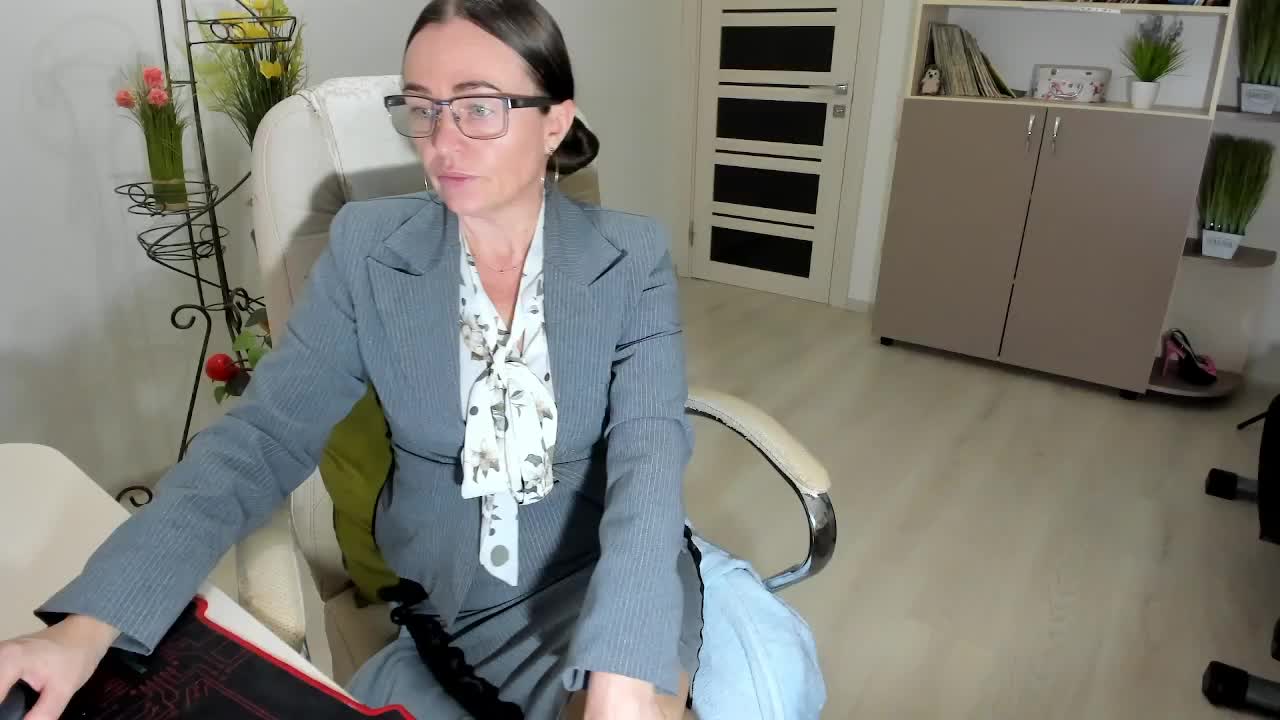 -Michelle- Adult Chat December 22, 2025