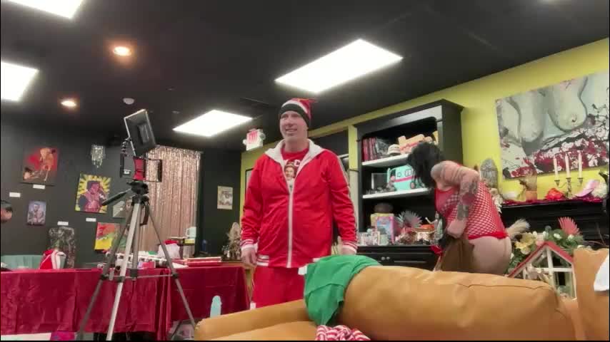 matchingtracksuits Adult Chat December 21, 2025