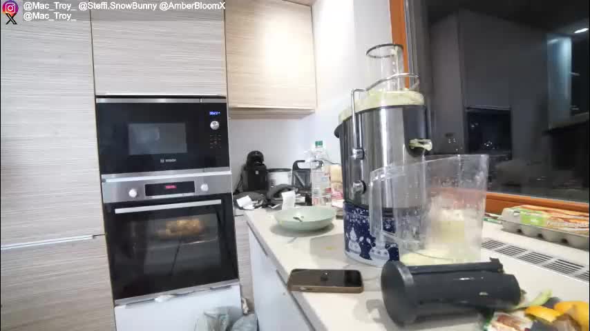 mac_troy Adult Chat December 21, 2025