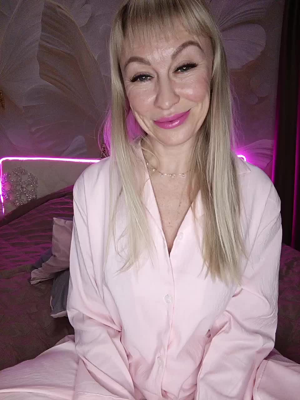 Blondi_Love Adult Chat December 22, 2025