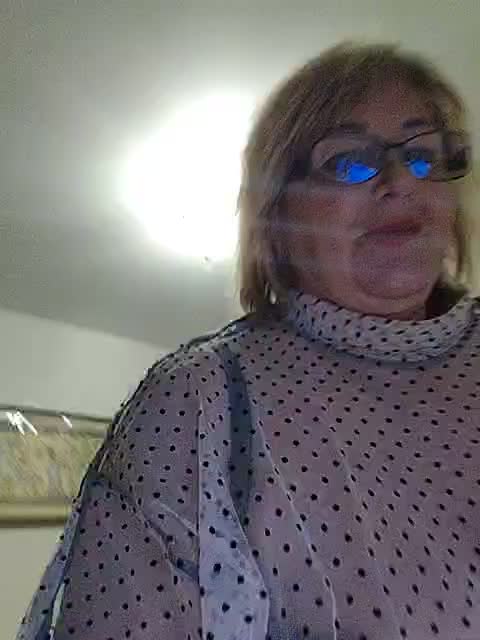 KarinkaSweet Adult Chat December 22, 2025