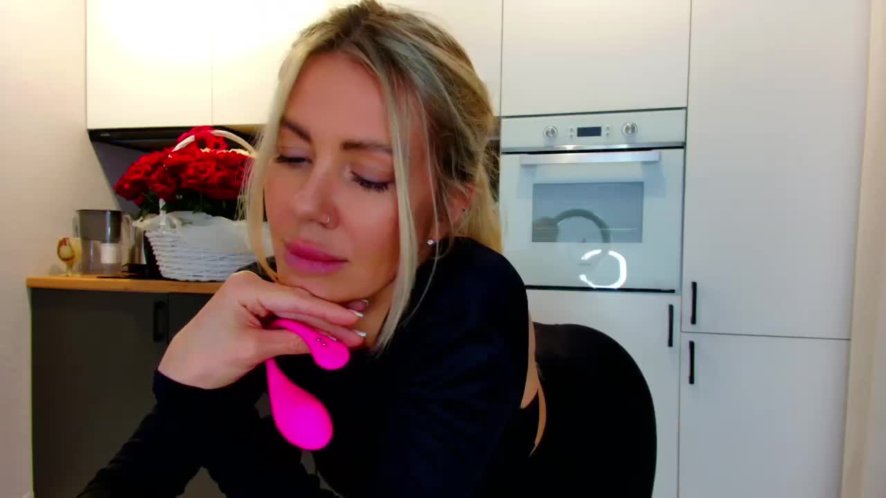 BlackAngel_ Adult Chat December 21, 2025