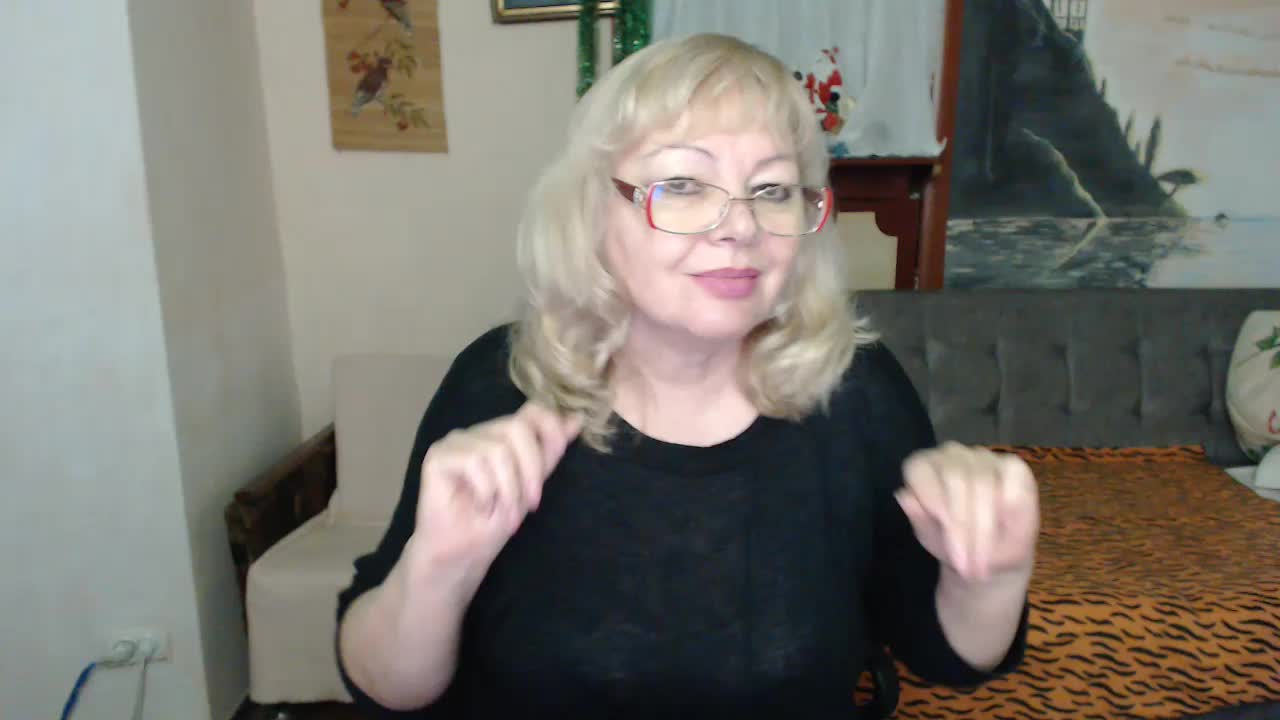 EvelynLoveShy Adult Chat December 22, 2025