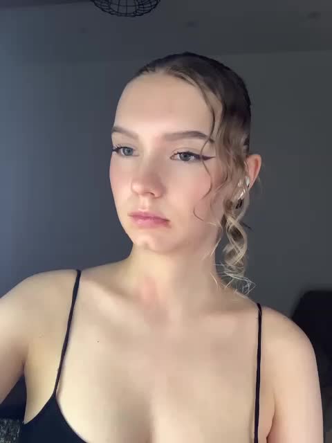 -Nezukoo- Adult Chat December 22, 2025