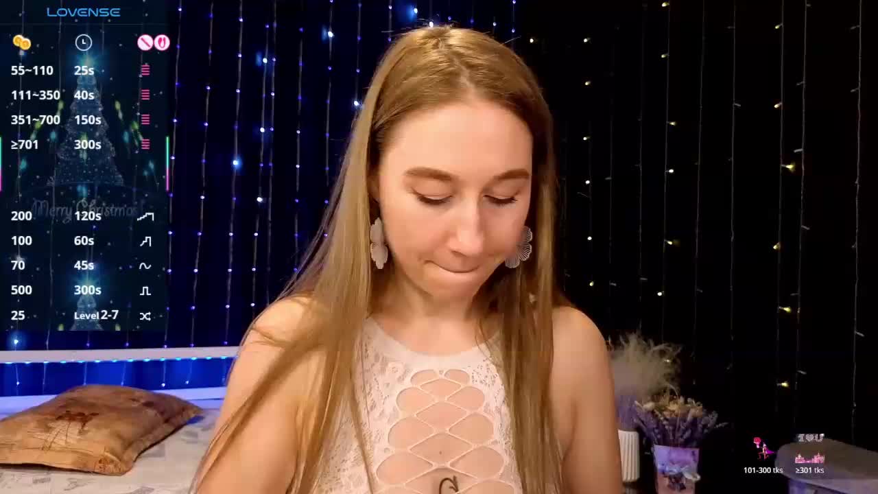 kiskaWEDNESDAY Adult Chat December 22, 2025