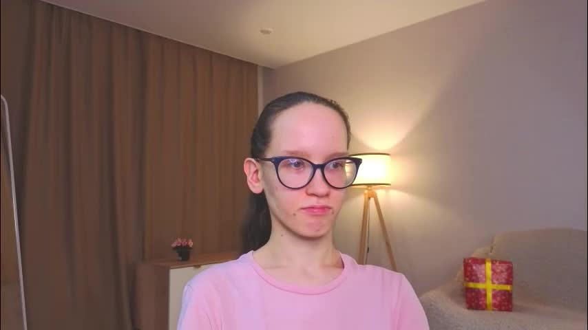 lynettebails Adult Chat December 22, 2025