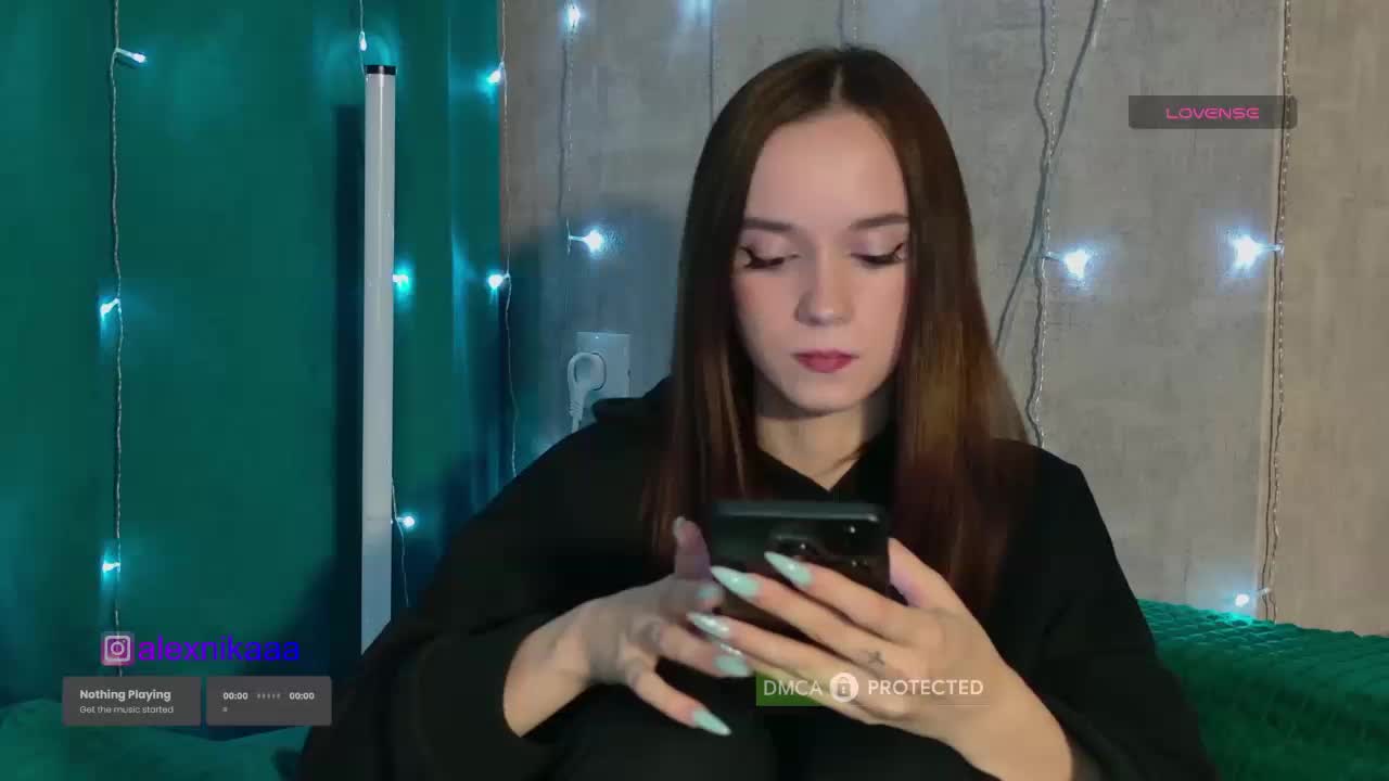 AlNikaaa Adult Chat December 22, 2025