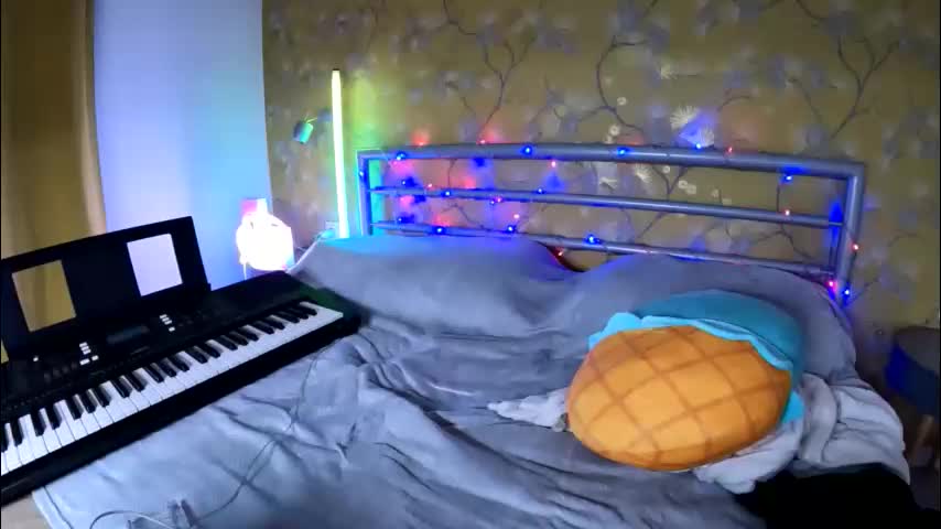 olivka_flower Adult Chat December 22, 2025