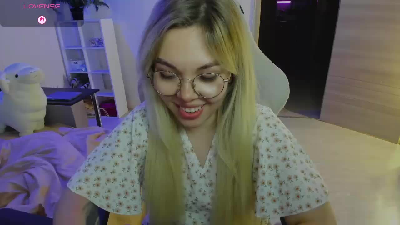 SpecterGirl Adult Chat December 22, 2025