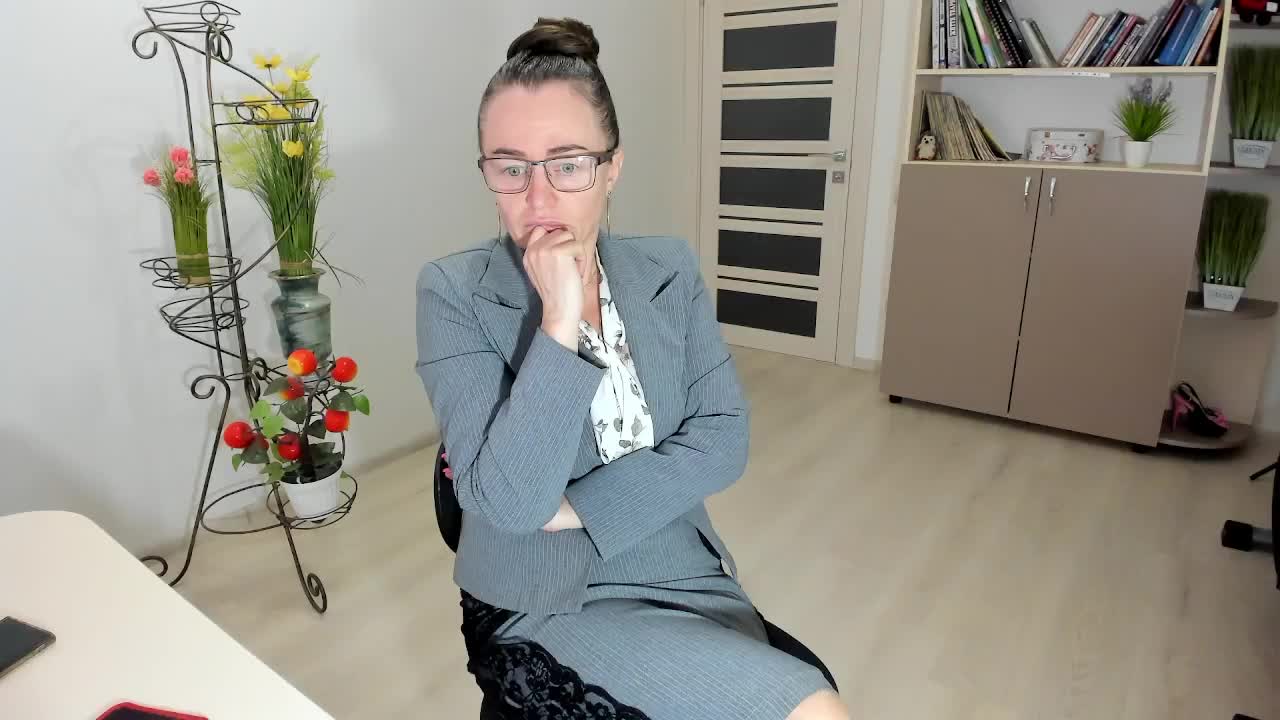 -Michelle- Adult Chat December 22, 2025