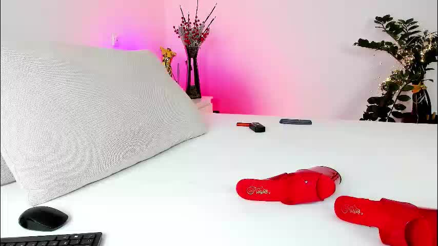 laranya Adult Chat December 22, 2025