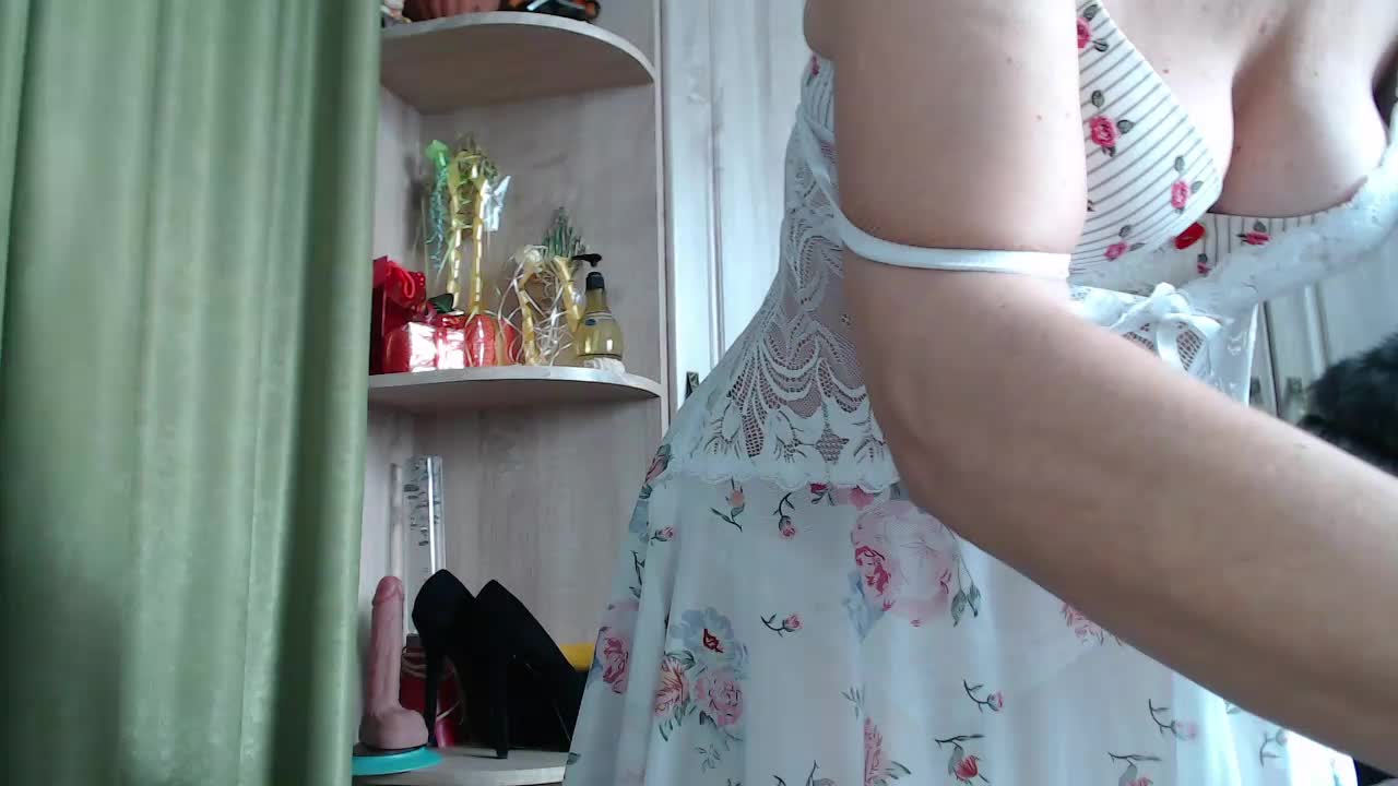 VILENIKA Adult Chat December 22, 2025