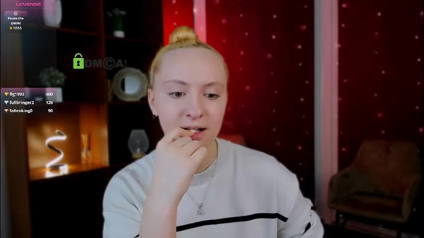 mila_glow Adult Chat December 22, 2025