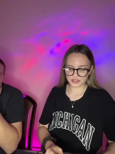 Cris_Mi Adult Chat December 22, 2025