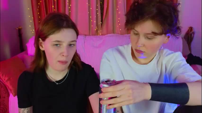 berry_assortment Adult Chat December 22, 2025